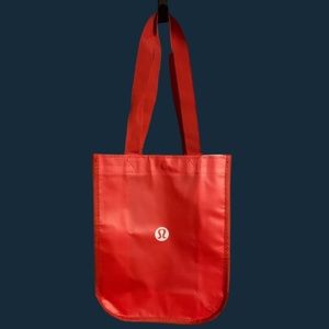 LULULEMON REUSABLE TOTE BAG Shopping Bag Gym Bag Lunch 11" x 9" RED AND WHITE